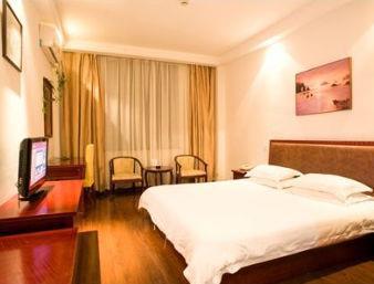 Super 8 Hotel Hangzhou Xiaoshan Airport Kan Shan Tonglu Room photo